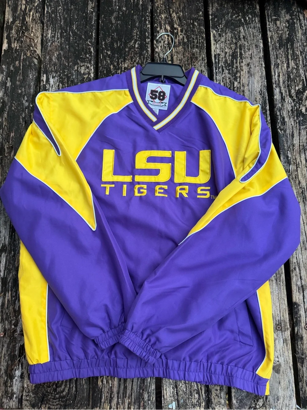 Vintage 58 Sports LSU Tigers Large V-Neck Purple & Gold Embroidered Pullover F8